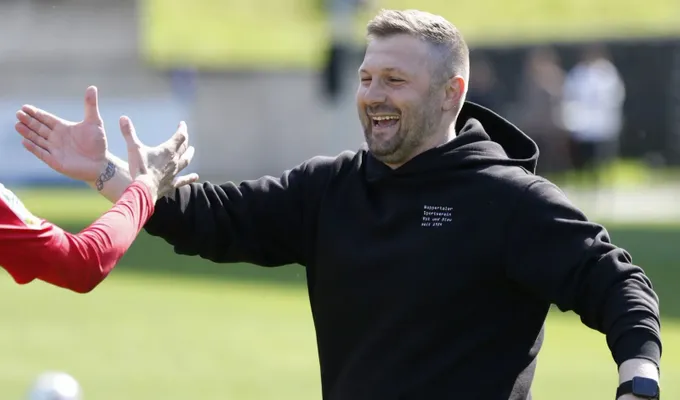 WSV-Trainer Sebastian Tyrala vor dem Derby