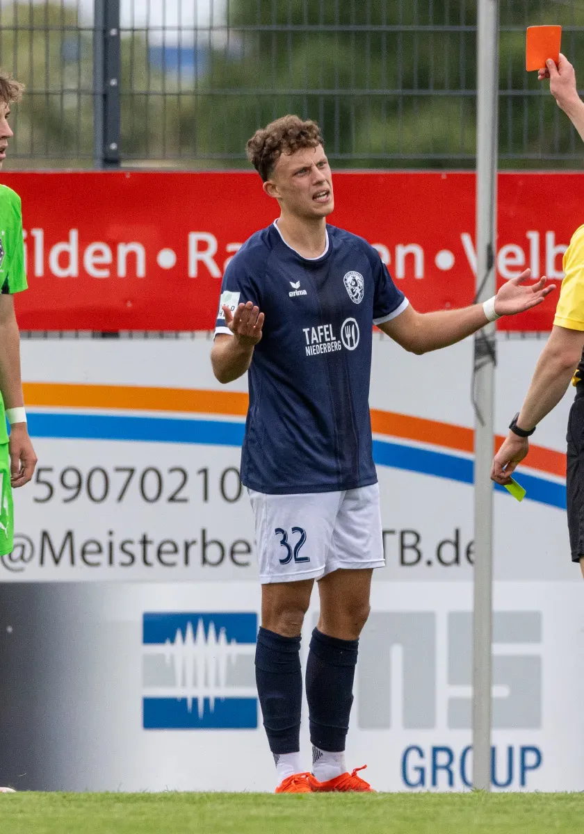Déjà-vu - Platzverweis erneuter Knackpunkt