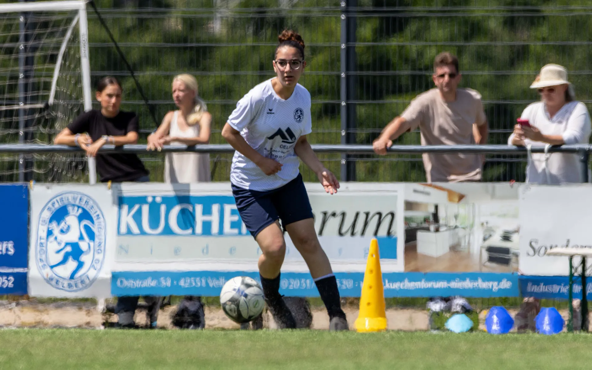 U15-Juniorinnen stürmen ins Viertelfinale des Kreispokals