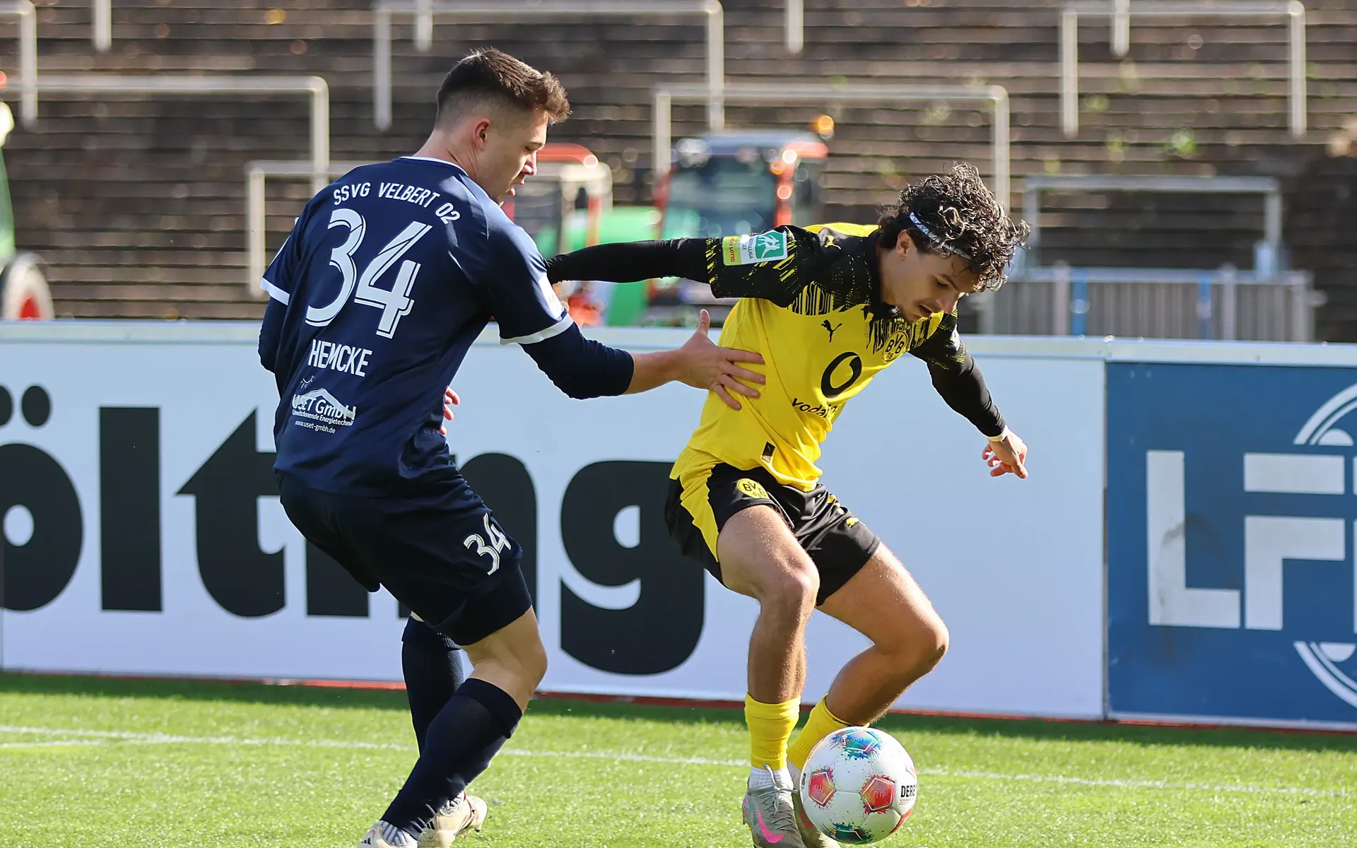 Highlights - Borussia Dortmund ll - SSVg Velbert l RL West