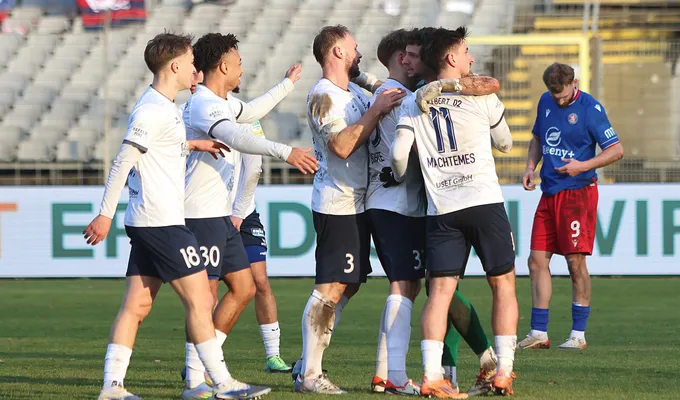 Highlights- Wuppertaler SV - SSVg Velbert - RL West