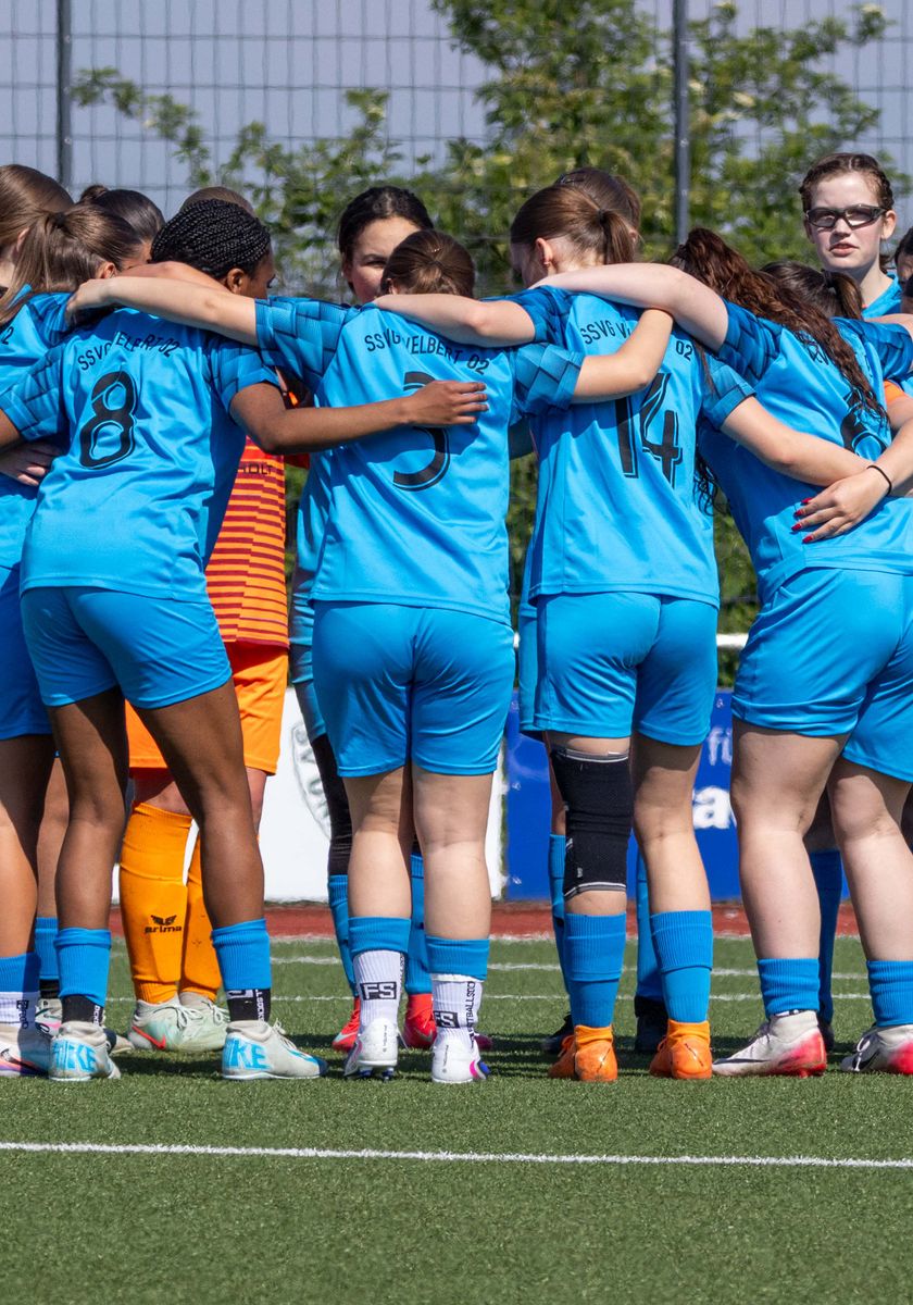 U17 testet beim Vizemeister aus Niederbonsfeld