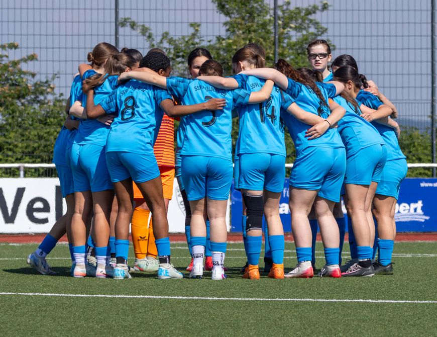 U17 testet beim Vizemeister aus Niederbonsfeld