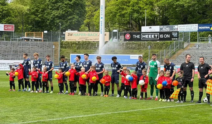 Sportfreunde Siegen - SSVg Velbert - RL West