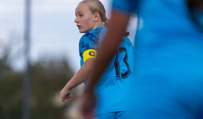 Teamgeist trägt die U17 zum 3:1-Sieg bei ETB II