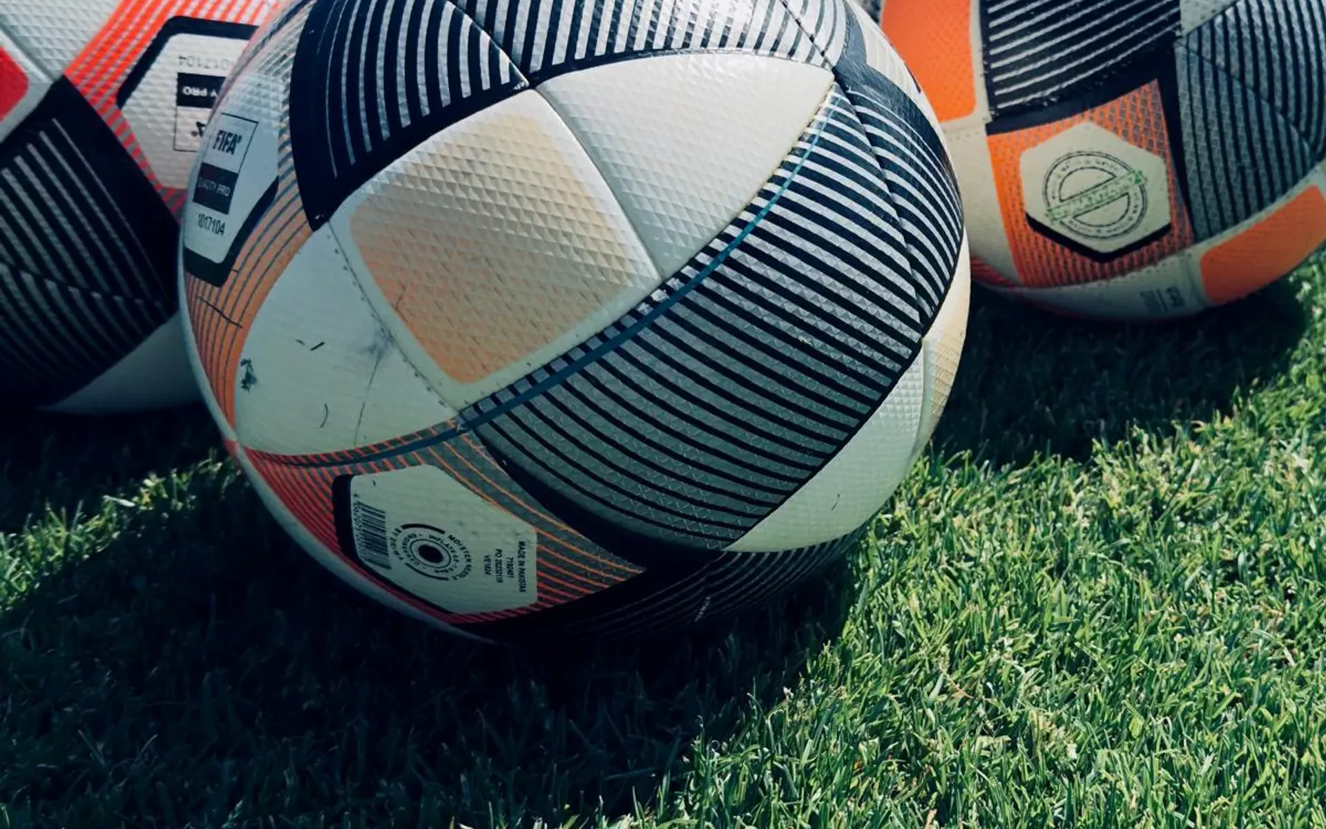 SSVg Velbert feiert souveränen 3:0-Auswärtssieg in Meerbusch