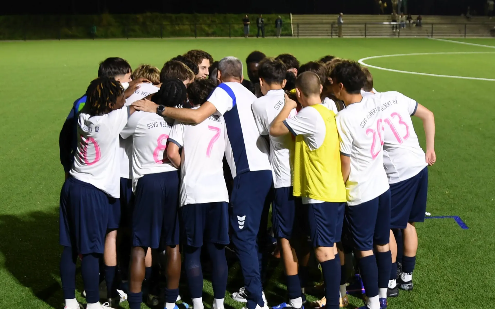 U-17 feiert 4:3-Auswärtssieg beim KFC Uerdingen