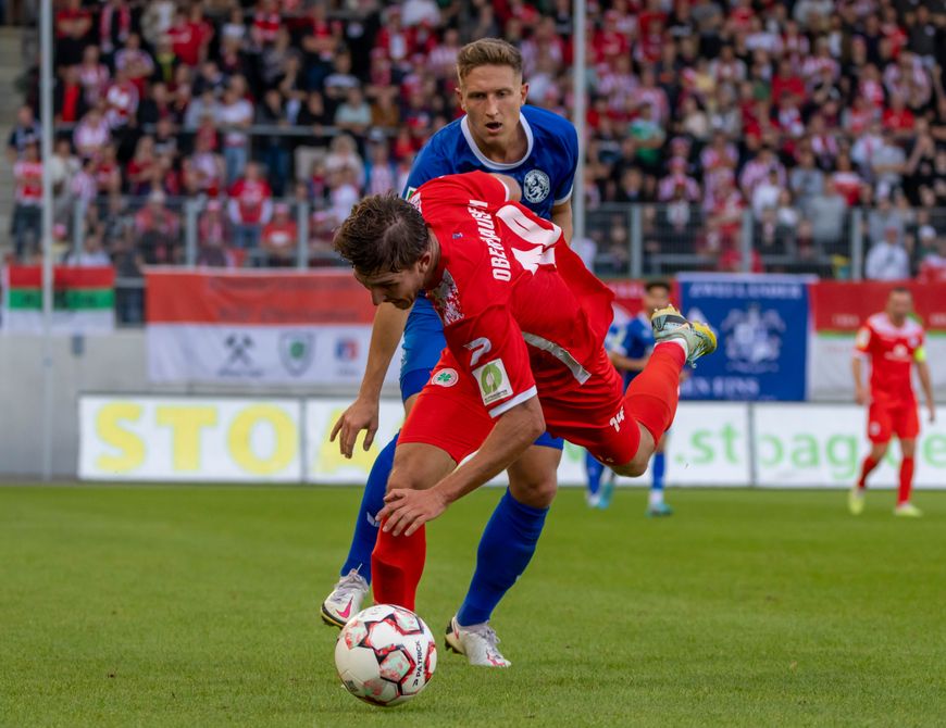 Effiziente Oberhausener lassen Velbert keine Chance: 0:3