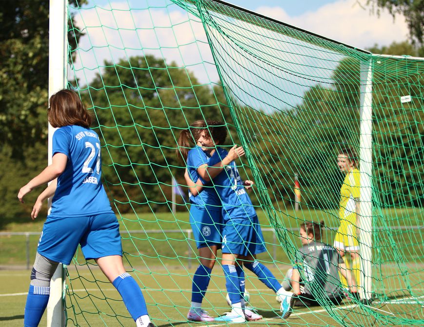 1. Damen zieht in Runde zwei ein