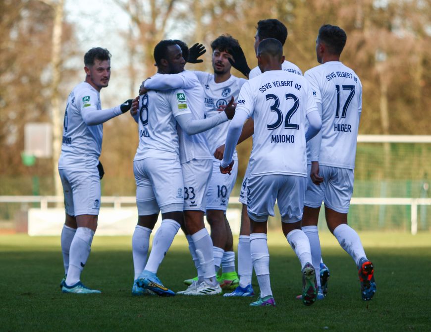 Die Bilder vom Geheimtest gegen den WSV