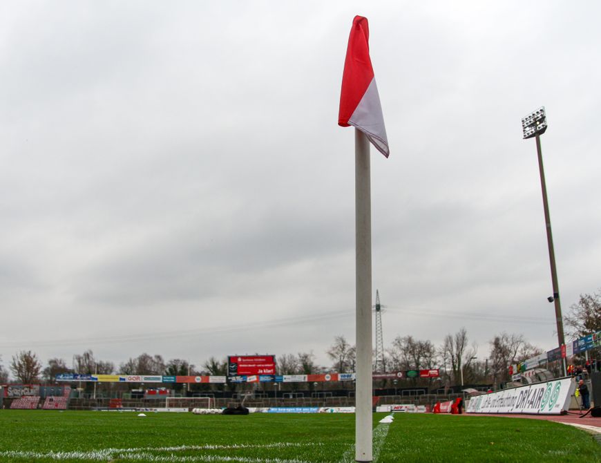 Deutliche Niederlage in Köln – SSVg wartet auf ersten Sieg