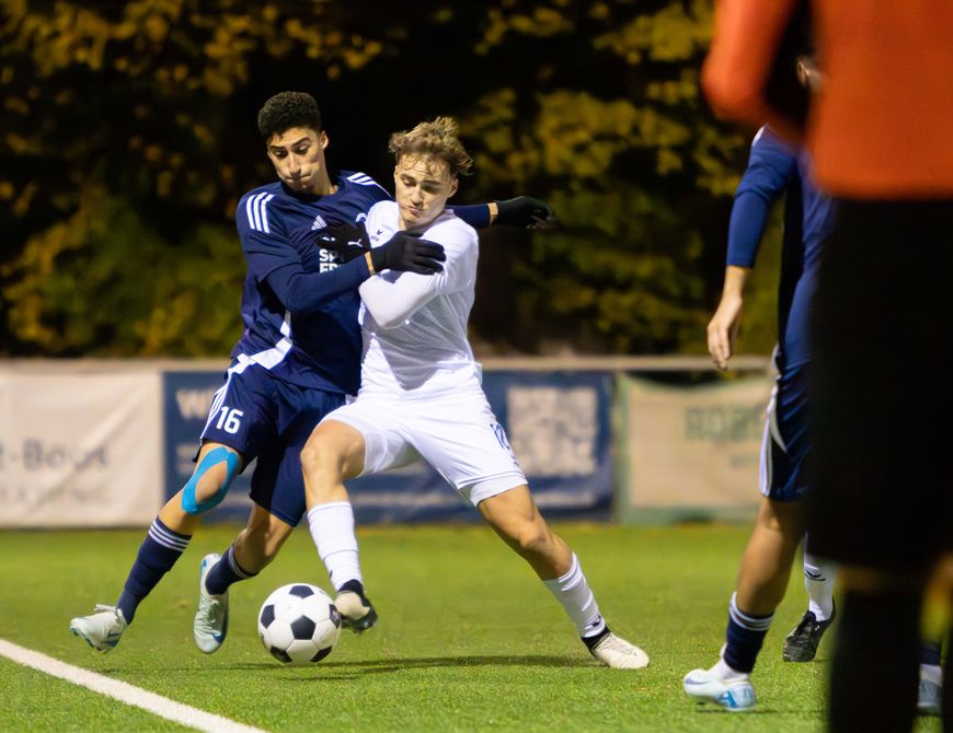 Alles ist angerichtet für einen spannenden Fußballabend