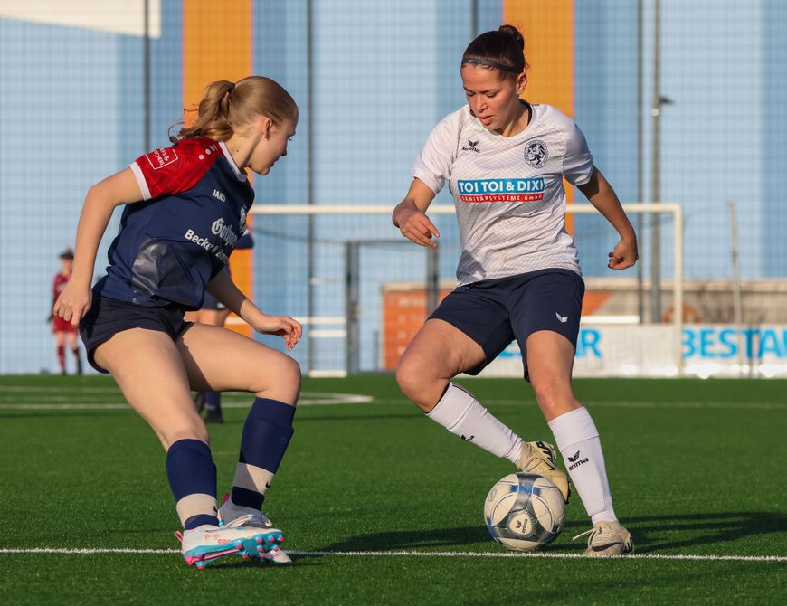 SSVg Velbert II gastiert bei Blau-Weiß Langenberg II