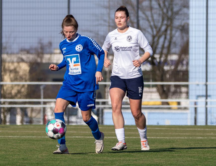 Fotos vom Heimspiel unserer Damen gegen Rhenanina Bottrop